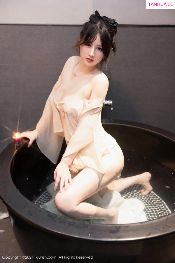陈诗诗 诗诗 [XiuRen]高清写真图 2024.02.22 No.8128 诗诗kiki 性感美臀第75张图片